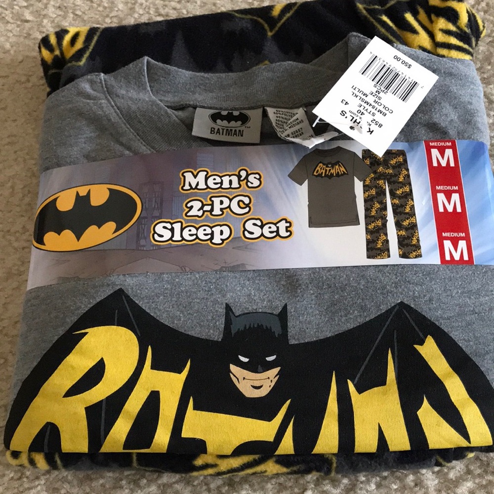NWT men’s two piece Batman pajama set size Med